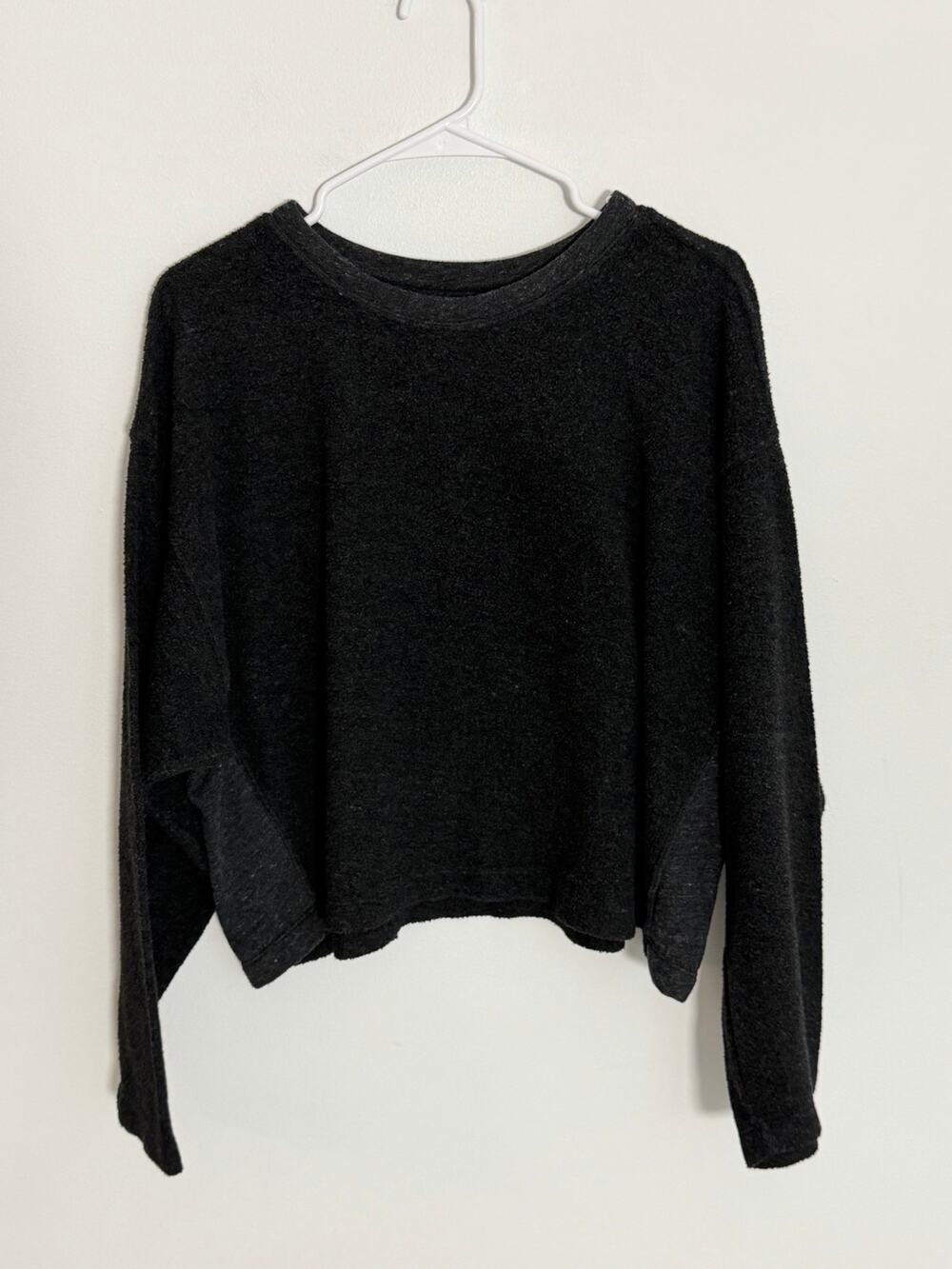 Velvet by Spencer & Graham Oversized sweater/sweatshirt size large